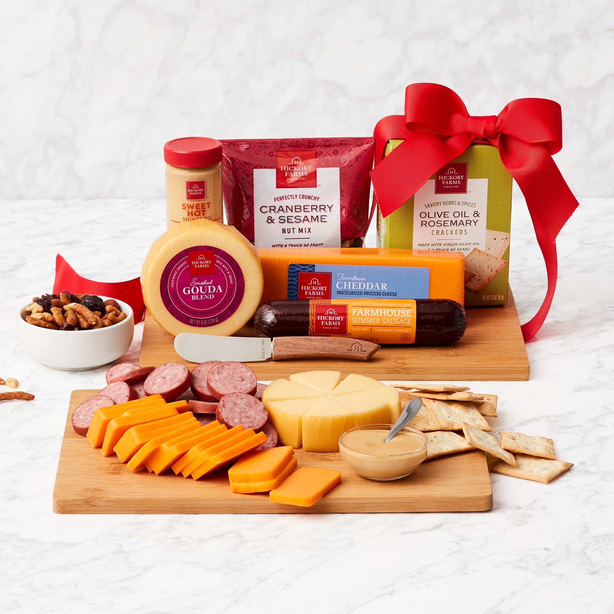 Hickory Farms Cheese and Crackers with Cutting Board