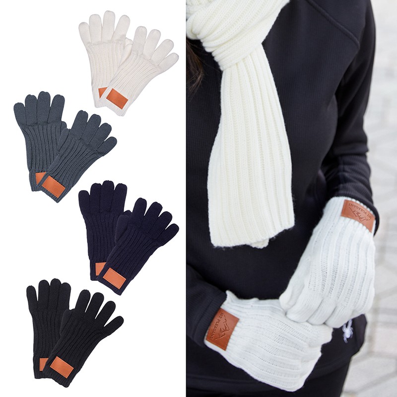 Rib Knit Gloves With Debossed Logo
